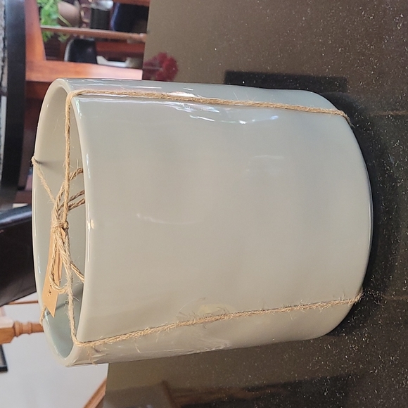 🪴Rae Dunn Large Planter - Picture 2 of 7